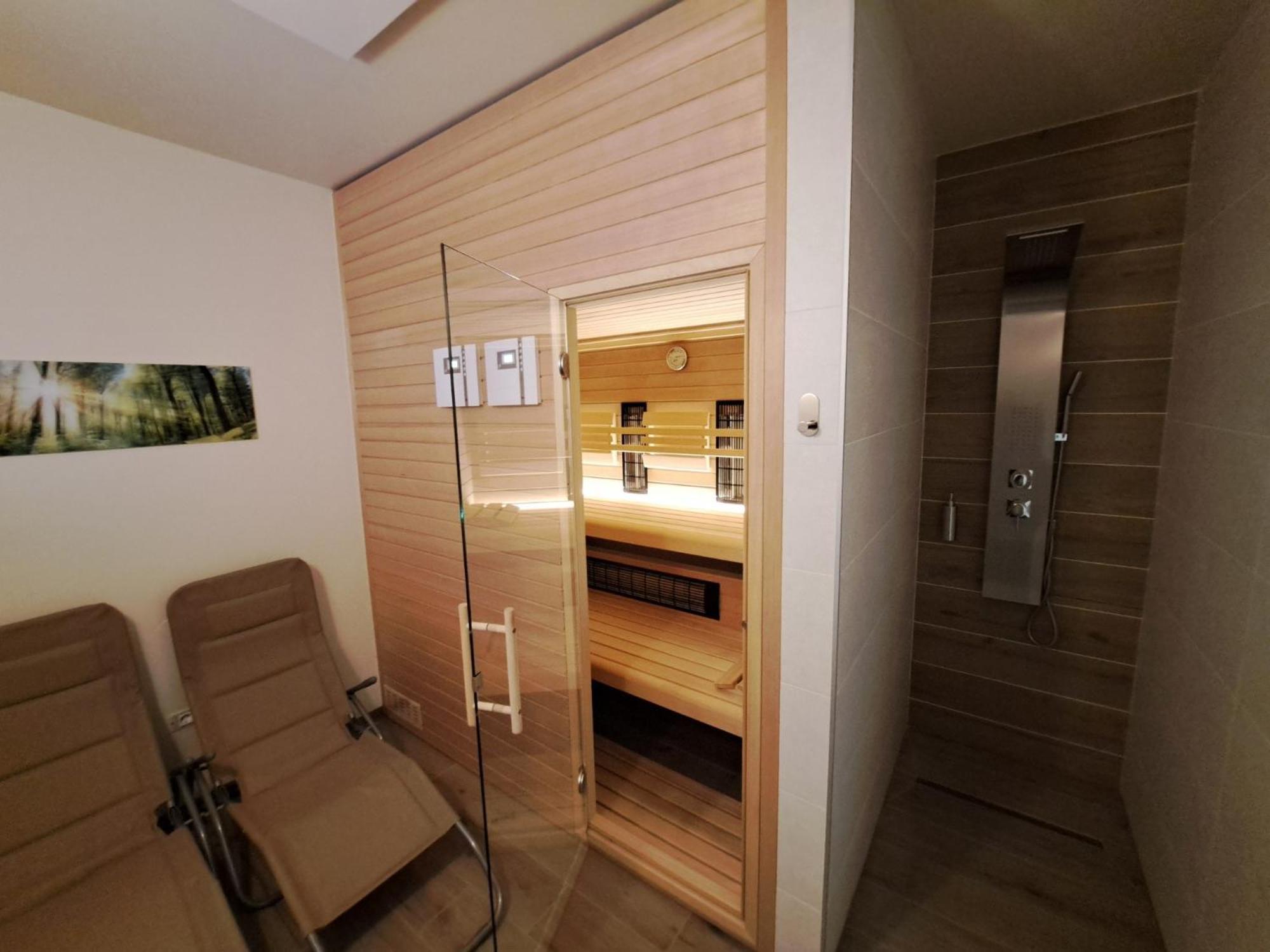 S&B'S Retreat Apartment Godovic Екстериор снимка
